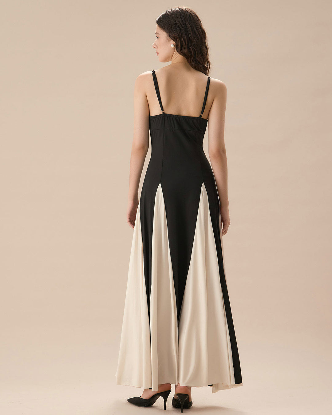 Geovari | Black Contrast Pleated Slip Maxi Dress
