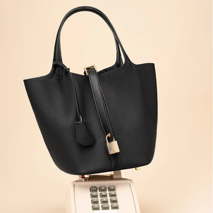 Geovari | Leather Bucket Bag