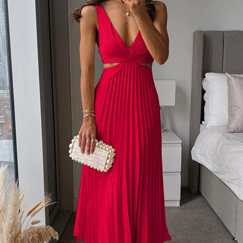 Geovari | Timeless Elegance with Stylish Cut-Outs