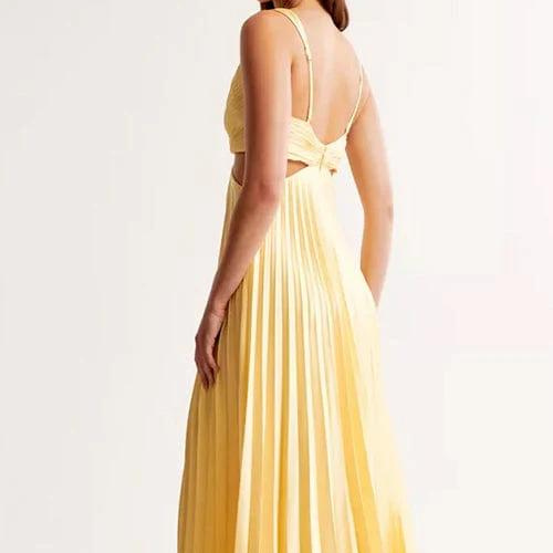 Geovari | Timeless Elegance with Stylish Cut-Outs