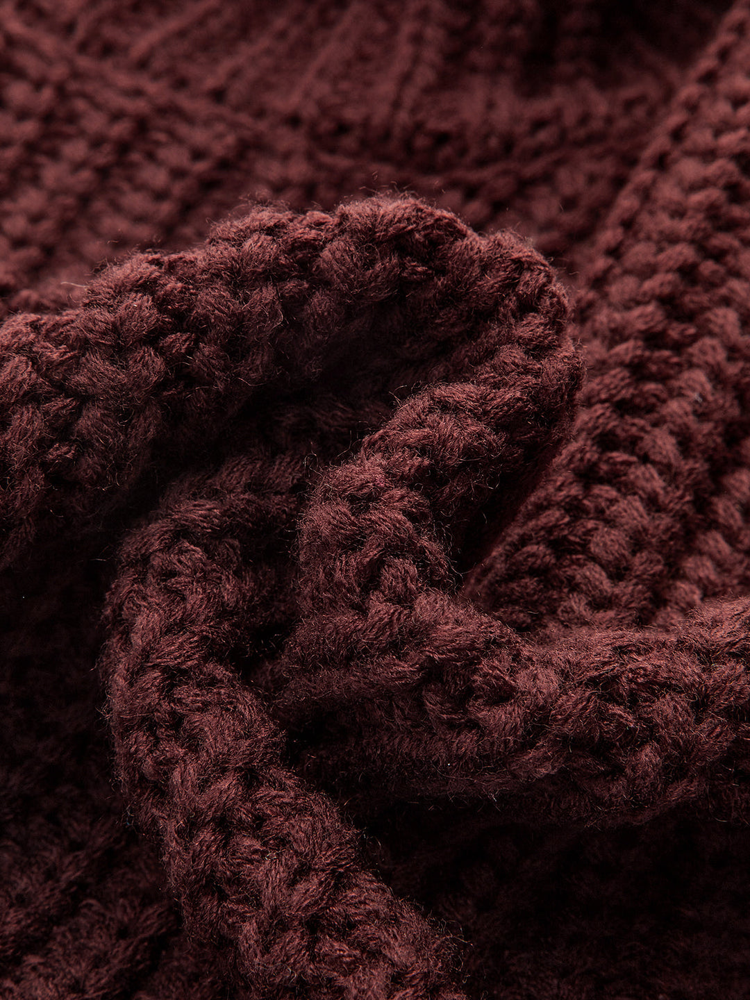 Geovari | Cowl-Neck Chunky-Knit Sleeveless Jumper