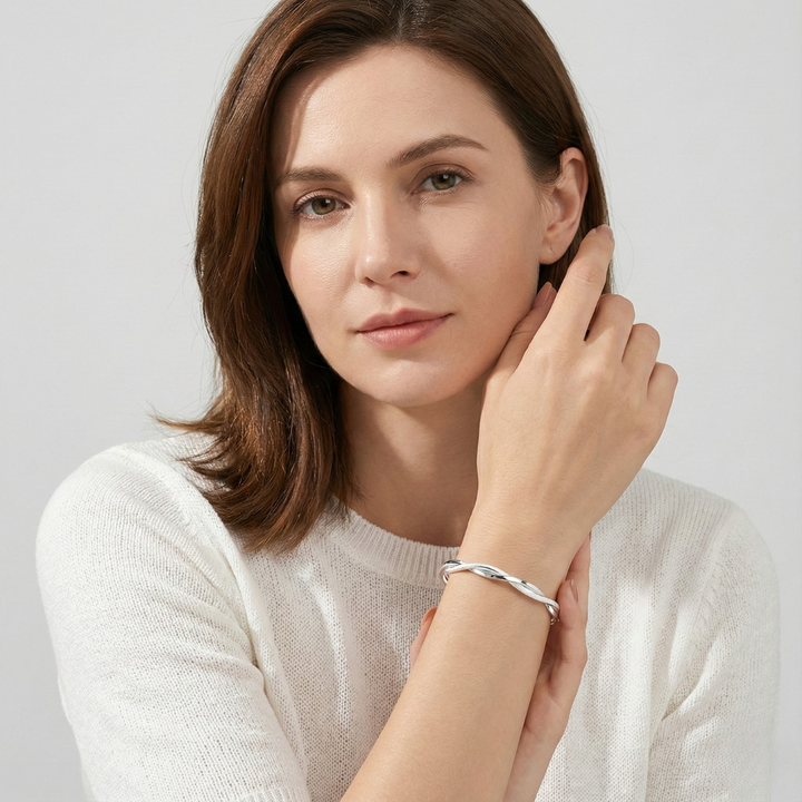 Geovari | Twisted 925 Sterling Silver Bracelet