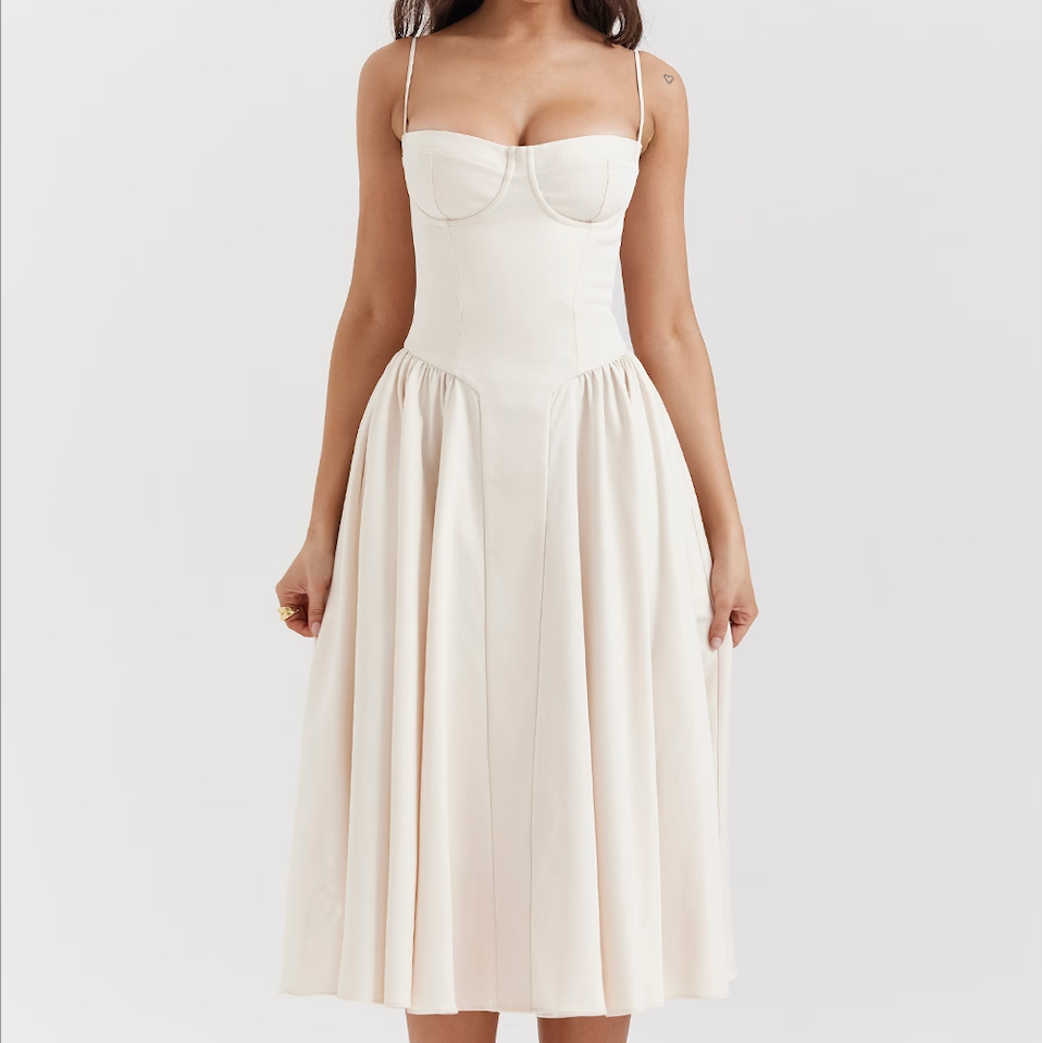 Geovari | Crisp Structured Dress