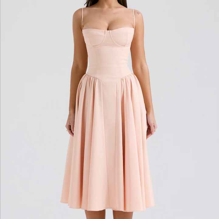 Geovari | Crisp Structured Dress