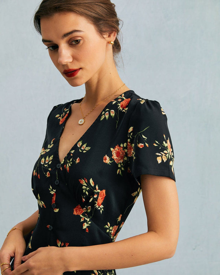 Geovari | Black V-Neck Floral Short-Sleeved Maxi Dress