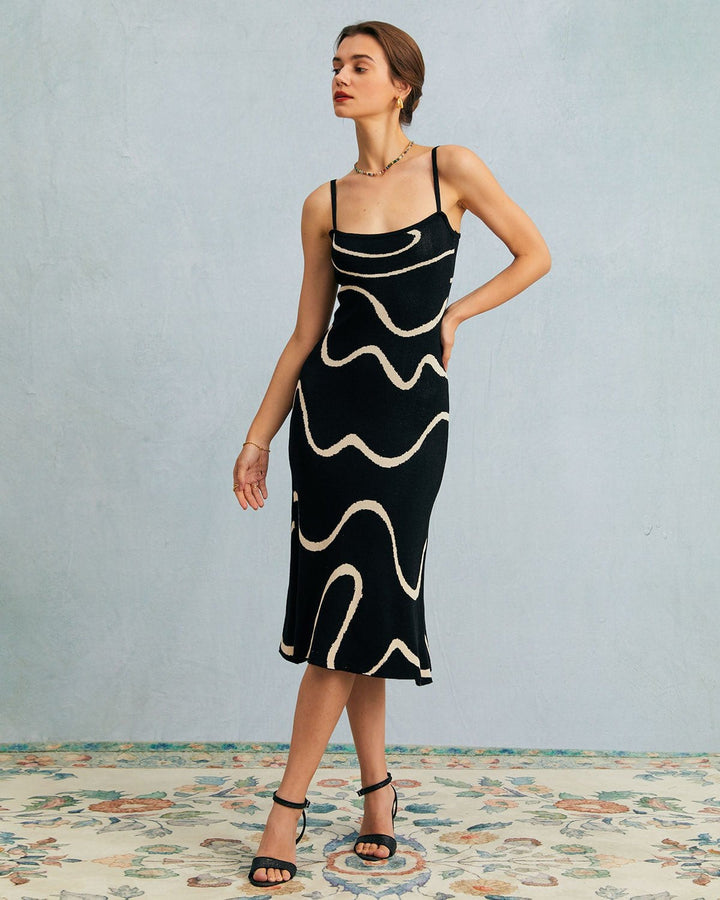 Geovari | Black Wave Mermaid-Hem Knitted Midi Dress